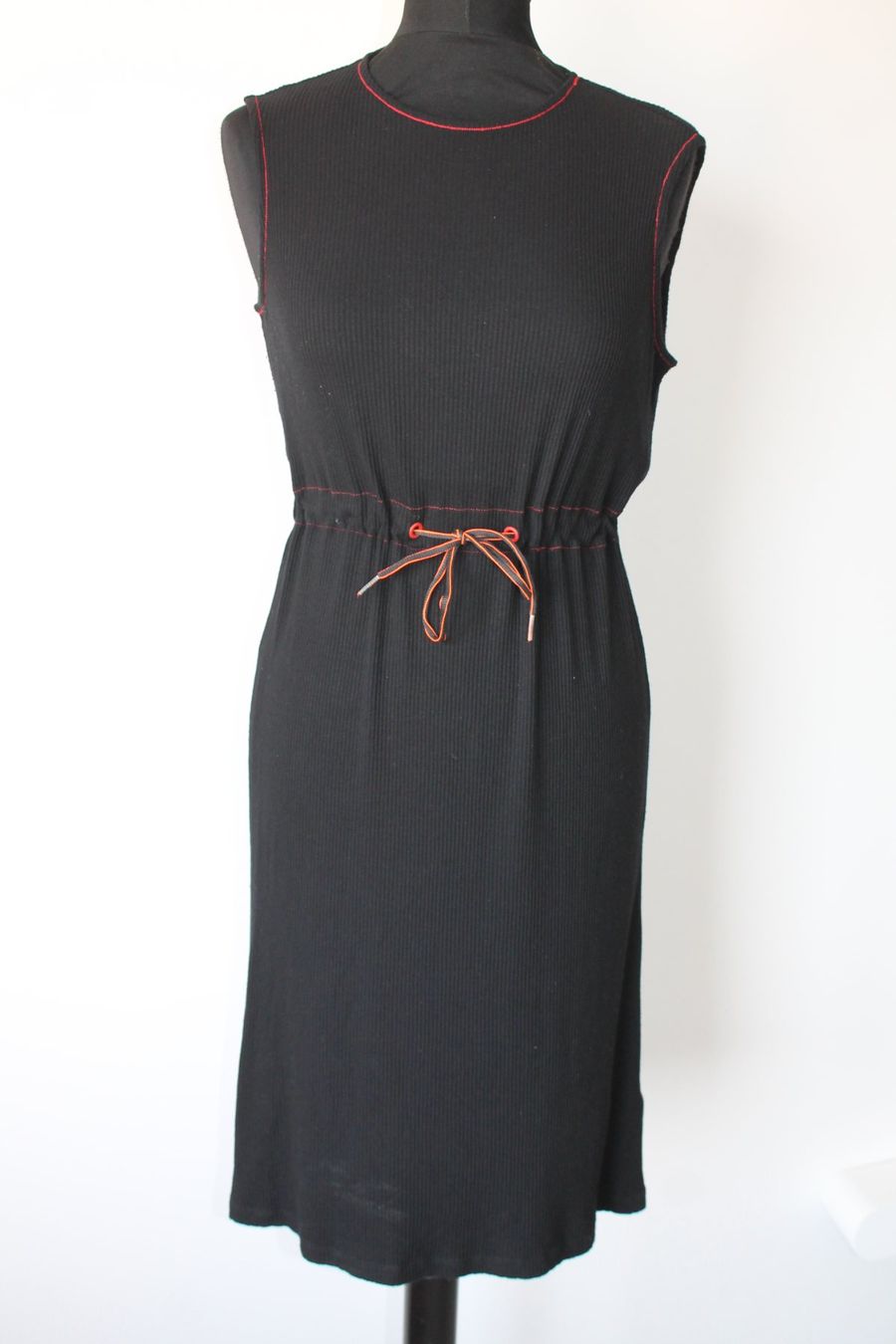 Vestiti: Robe Desigual taille XL – Usato da Chez-le-Bart venduto da jasse