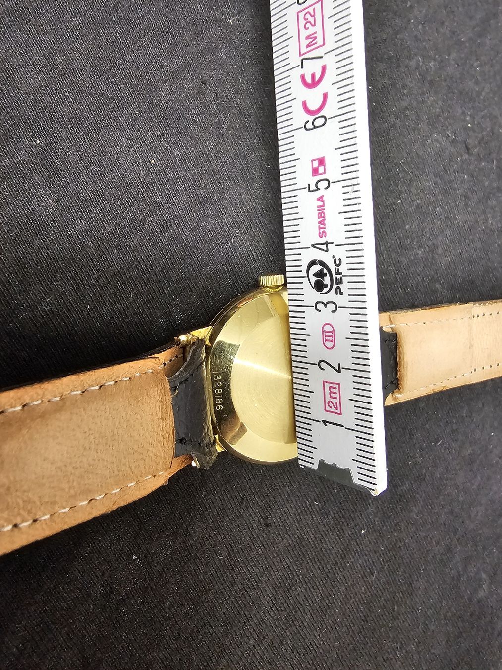 IWC Orologi: IWC Armbanduhr 18 Karat Gold – Usato da Wolfertswil venduto da Antiko 7
