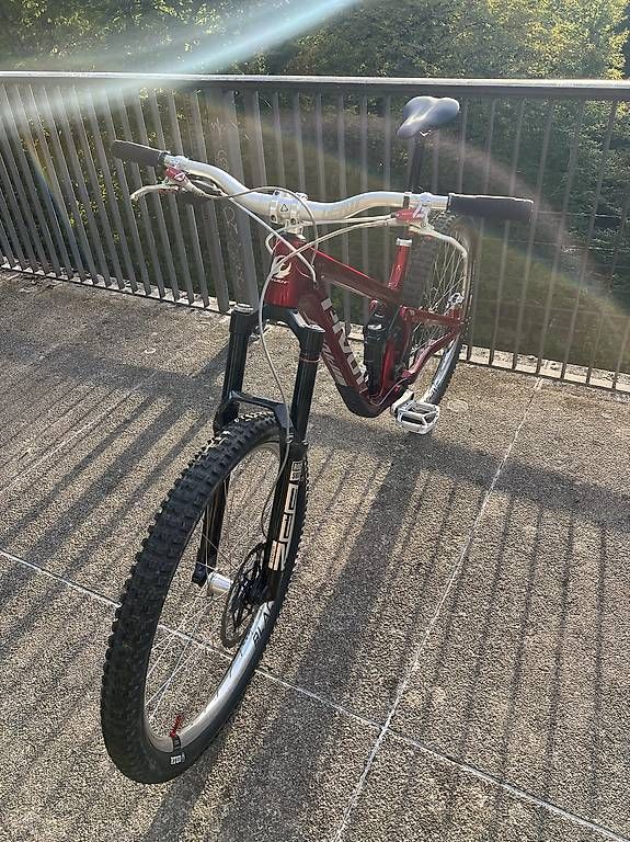 Biciclette: Pivot Firebird Custom L 29" – Usato da Basel venduto da N1KK0 2