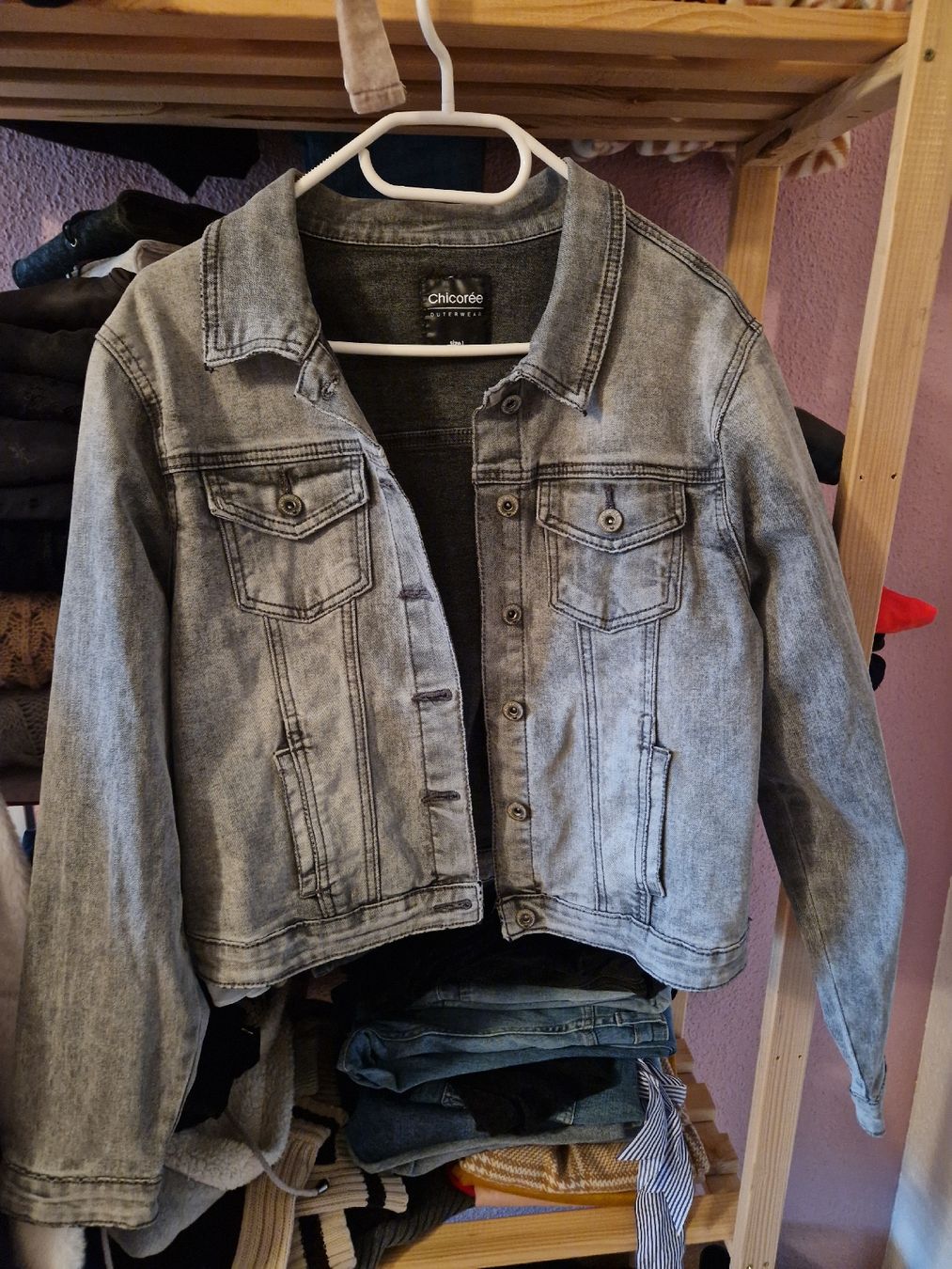Giacche: Chicorée Jeansjacke in Grau, Grösse L – Usato da Ebikon venduto da kov_9vqb