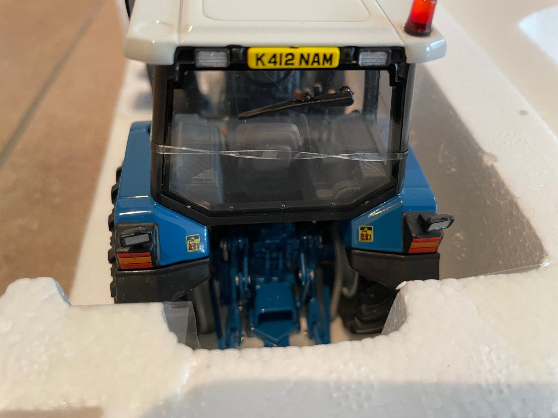 Ford Trattori: Imber Ford 5640 Powerstar SL – Nuovo e nell'imballaggio originale da Kreuzlingen venduto da Stefan1150 3