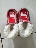 Hausschuhe Kinder Rentier Motiv rot weiss Grösse 26/27