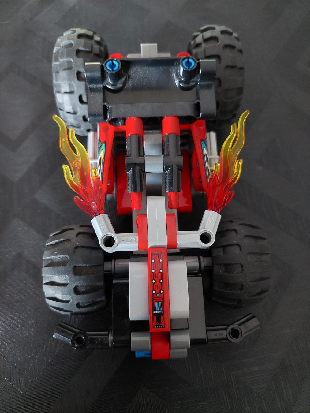 Lego Jouets: Lego Technic ( mit Pull Back ) – D'occasion à Zetzwil par lanst08 1