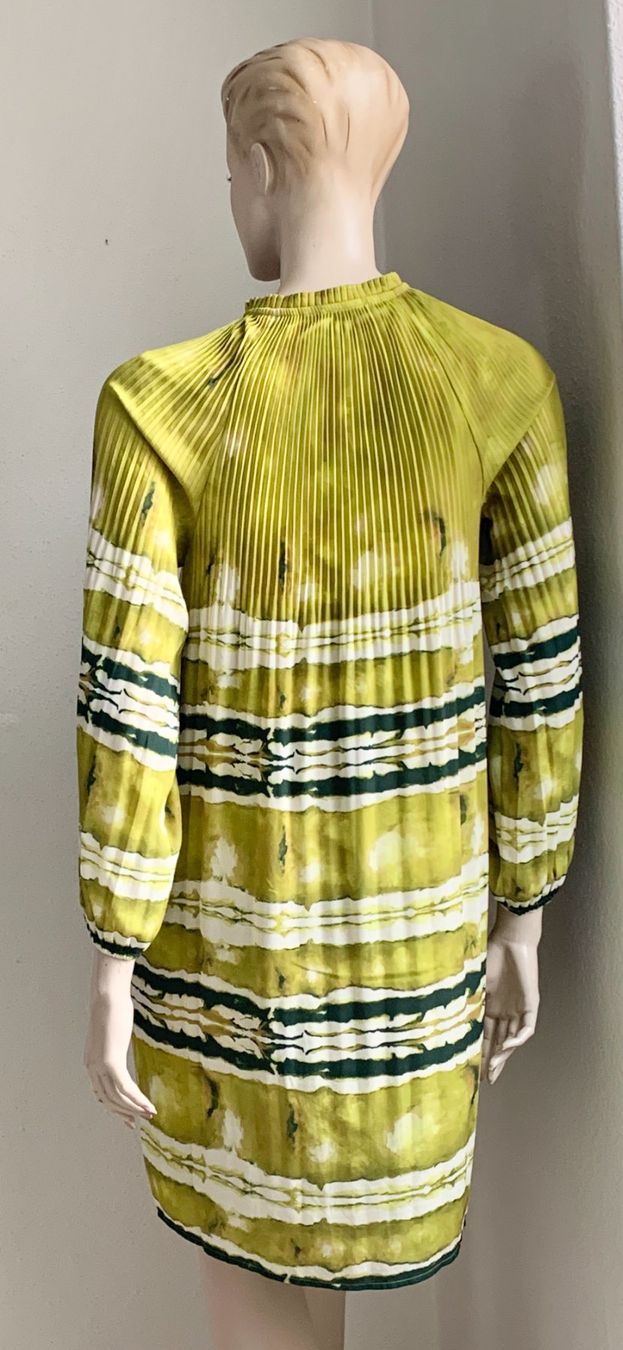 Vestiti: Sommerkleid in Lindengrün Grösse M – Usato da Kloten venduto da Nephty 1