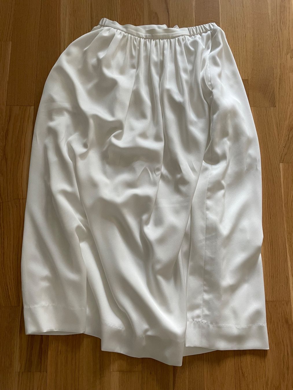 Piqyourdress Gonne: Traumhafter Hochzeitsrock PIQ – Usato da Winterthur venduto da Jessica______ 3