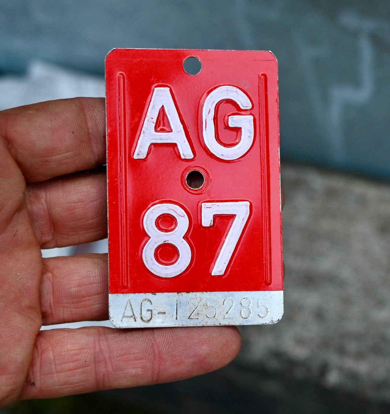 Insegne: Velonummer AG 87 von 1987 - Aargau – Usato da Pfaffhausen venduto da mono_rec 1