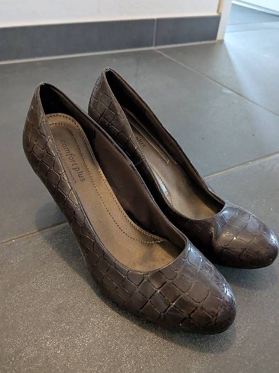 Scarpe da donna: Pumps 38 – Usato da Stäfa venduto da FloStauf 4