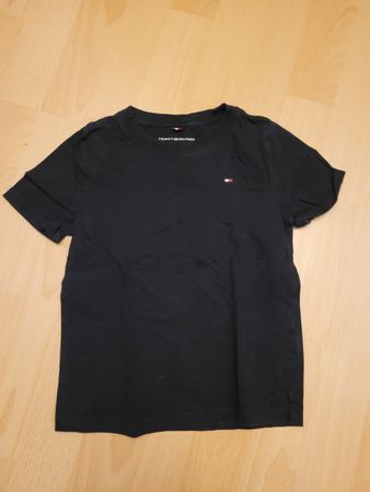 T-Shirt Tommy Hilfiger gr. 104/110