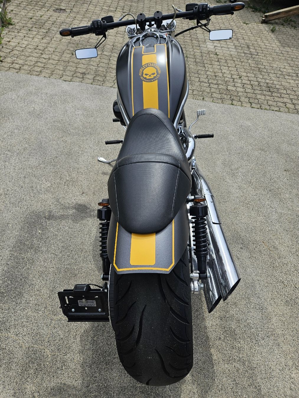 Harley-Davidson Cruisers: Harley Davidson VROD VRSCA  – D'occasion à Dielsdorf par Mp250 7