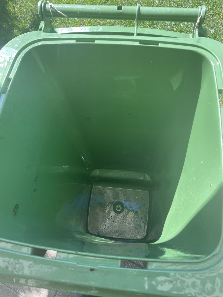 Sonstiges: Grünabfall Container 120 L – Gebraucht aus Hallwil von nik_ftg7 2