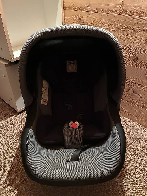 Auto-Kindersitze: Peg Perrego Kindersitz Autositz Maxi Cosi – Gebraucht aus Knutwil von Momon 2