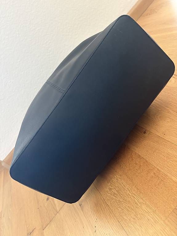 Sacs femmes: Real leather bag - never used  – D'occasion à Basel par seb_vk7r 3
