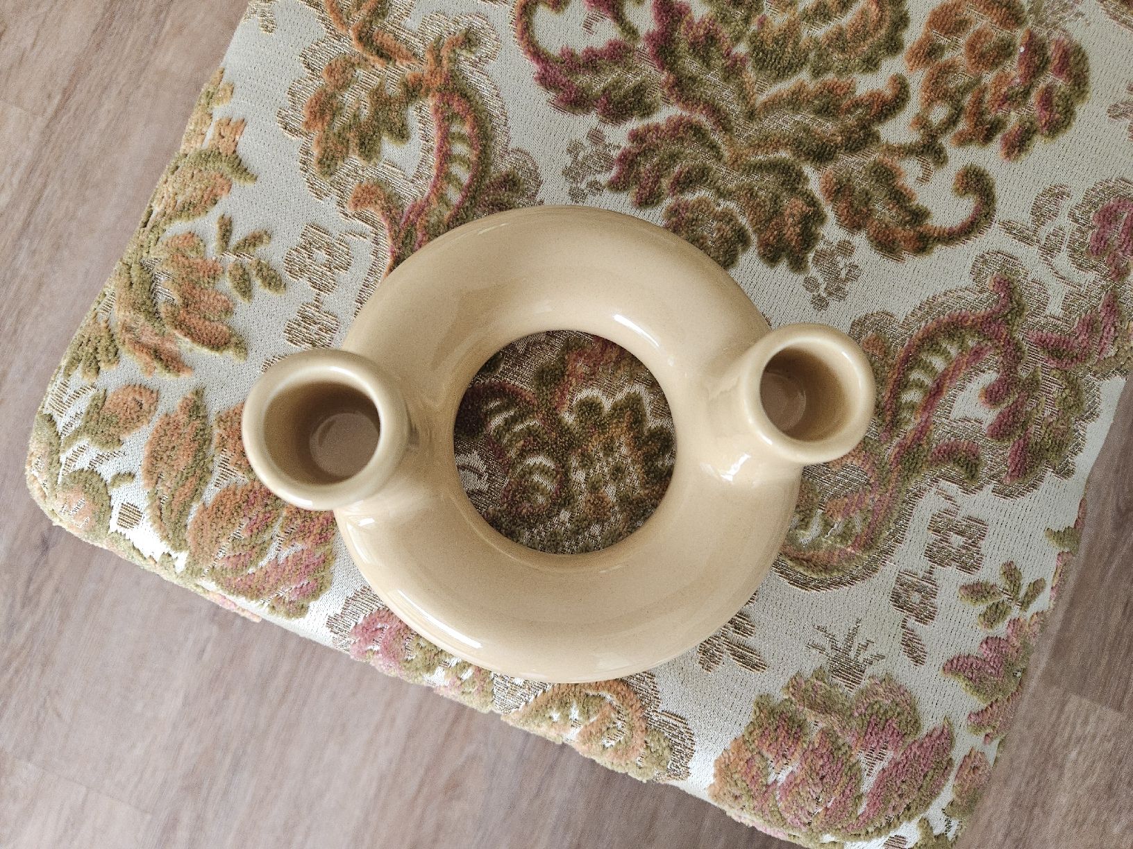 Tutte le decorazioni: Yellow Ceramic Candleholder – Nuovo (secondo la descrizione) da Baden venduto da ama_2782 1
