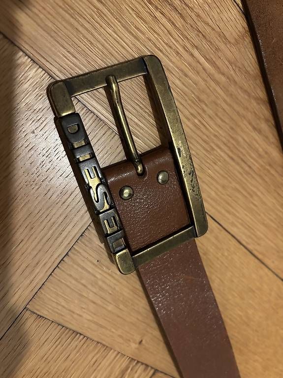 Cinture: Ceinture Diesel – Usato da Ravoire venduto da Junee718