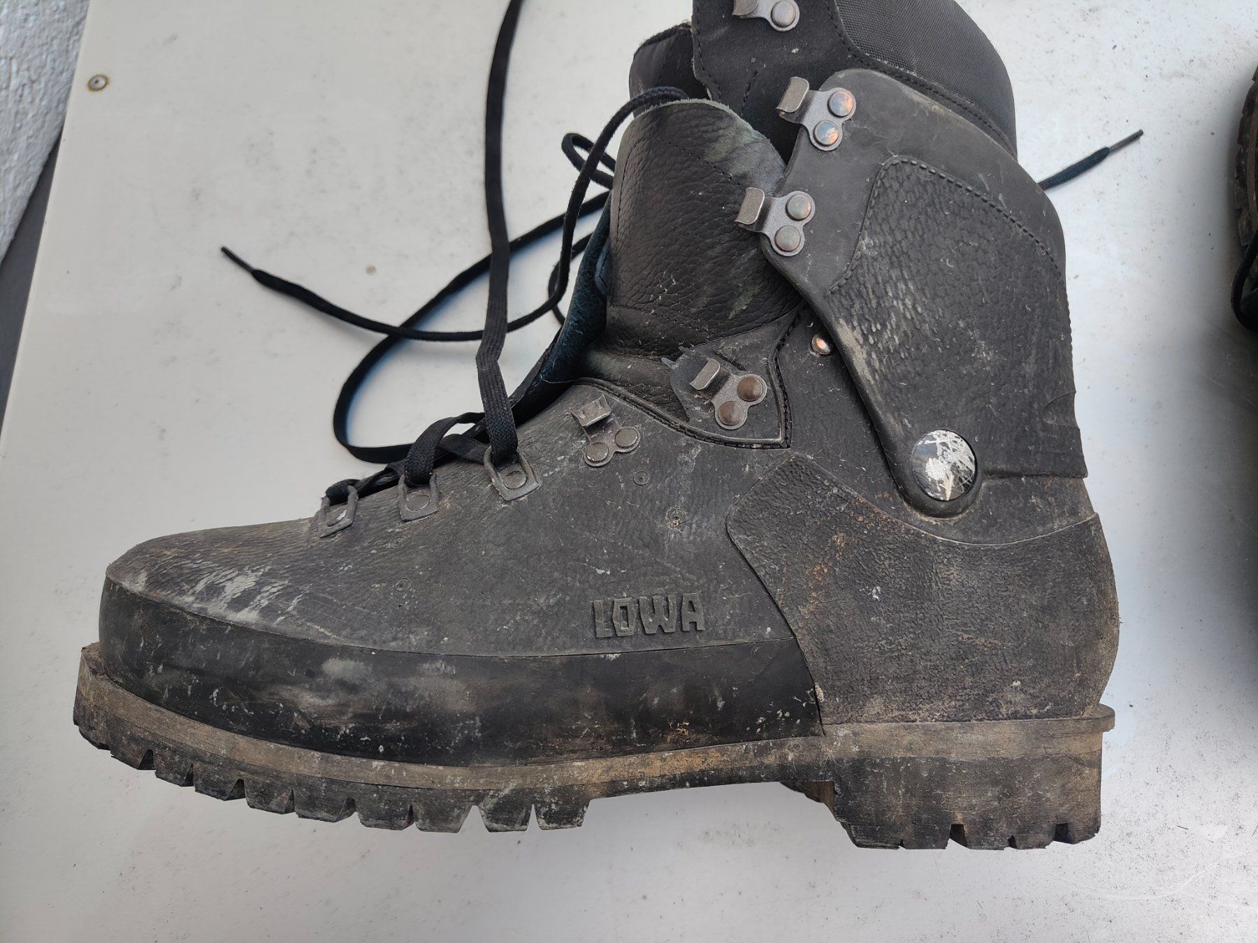 Scarpe da uomo: Schahlen Schuhe gr. 46 – Usato da Luzern venduto da reti89 1