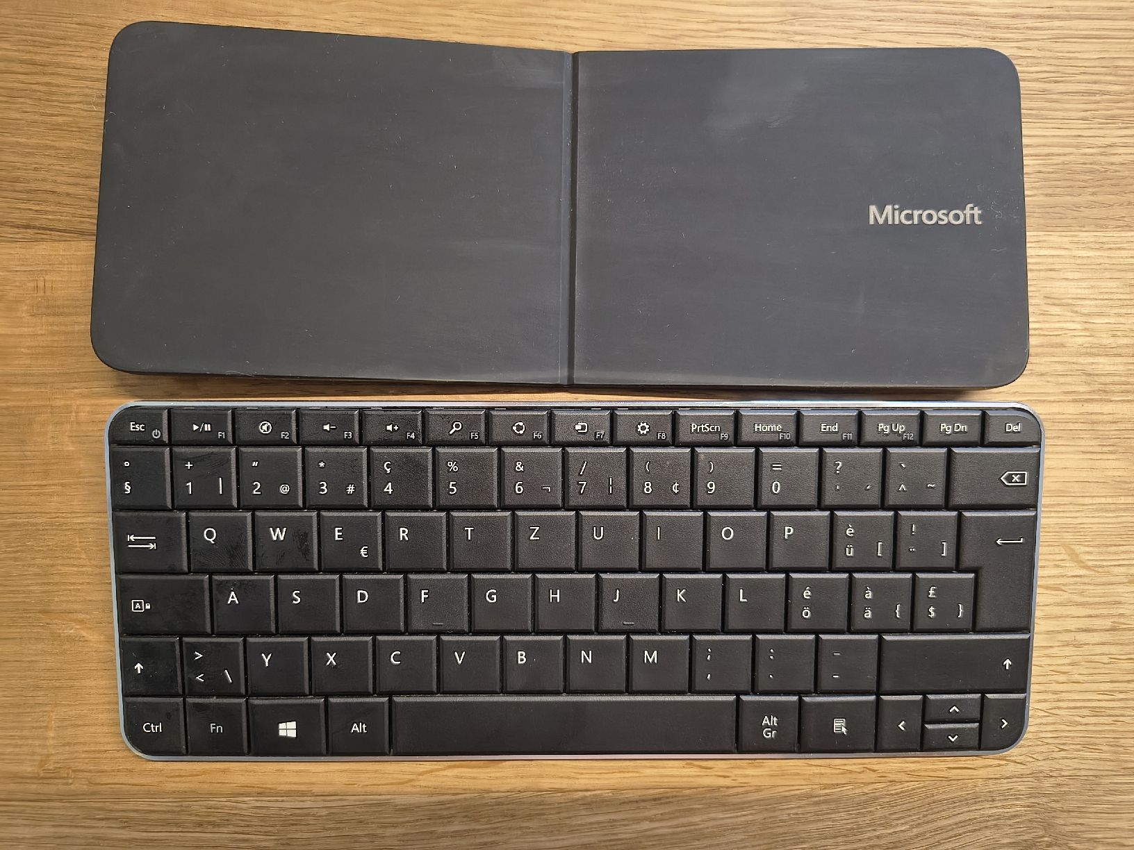 Microsoft Tastiere: Microsoft Wedge Mobile Keyboard guter Zustand – Usato da Herisau venduto da Knelli37 1