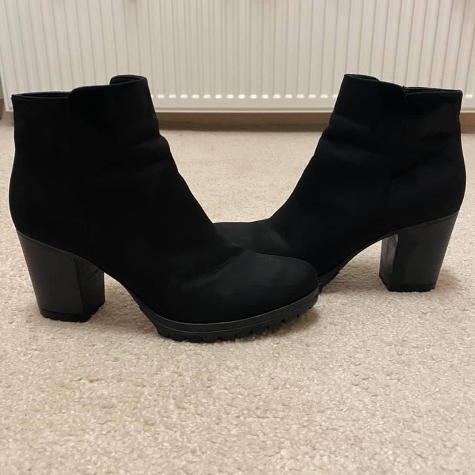 Graceland Chaussures femmes: Schwarze Stiefel – D'occasion à Muri AG par gab_n8g8