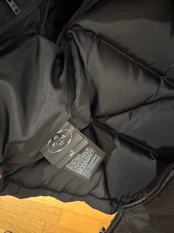 Prada Giacche: PRADA DAUNENJACKE – Nuovo (secondo la descrizione) da Schwyz venduto da bofb 4
