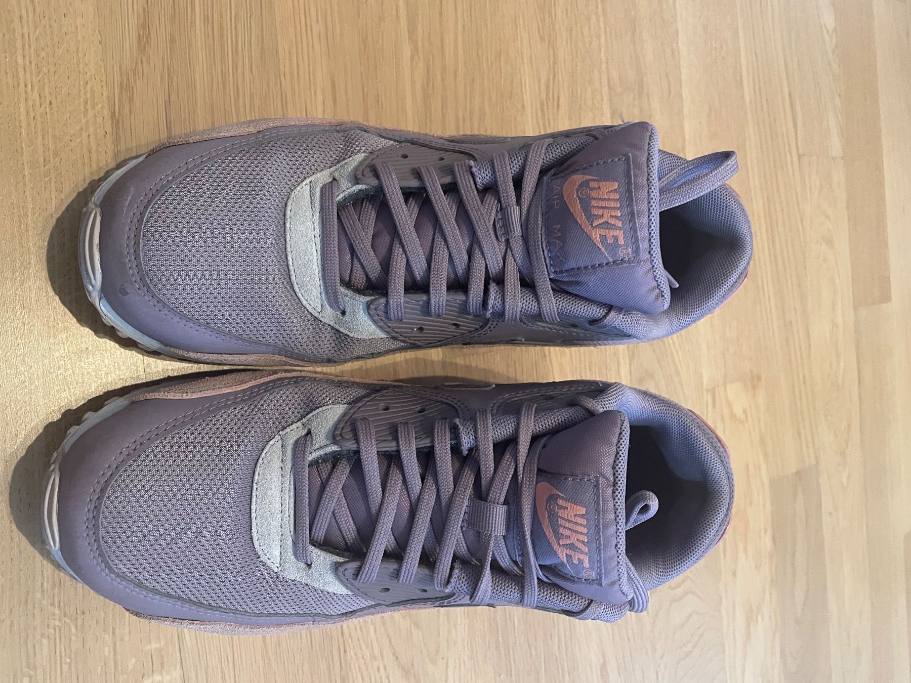 Scarpe da donna: Nike – Usato da Luzern venduto da ___saz_