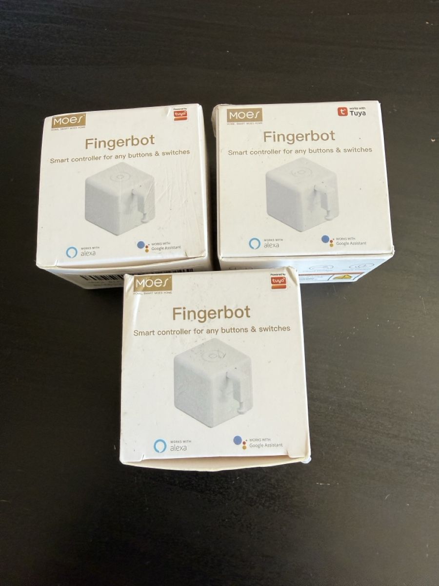 Interrupteurs: Moes Fingerbot Smart Controller 3x New – Neuf avec emballage d'origine à Wallbach par Nenex