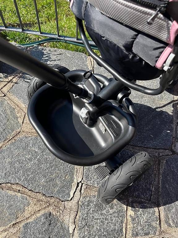 Veicoli per bambini: Triciclo evolutivo rosa  – Usato da Camorino venduto da giu_spa89 2