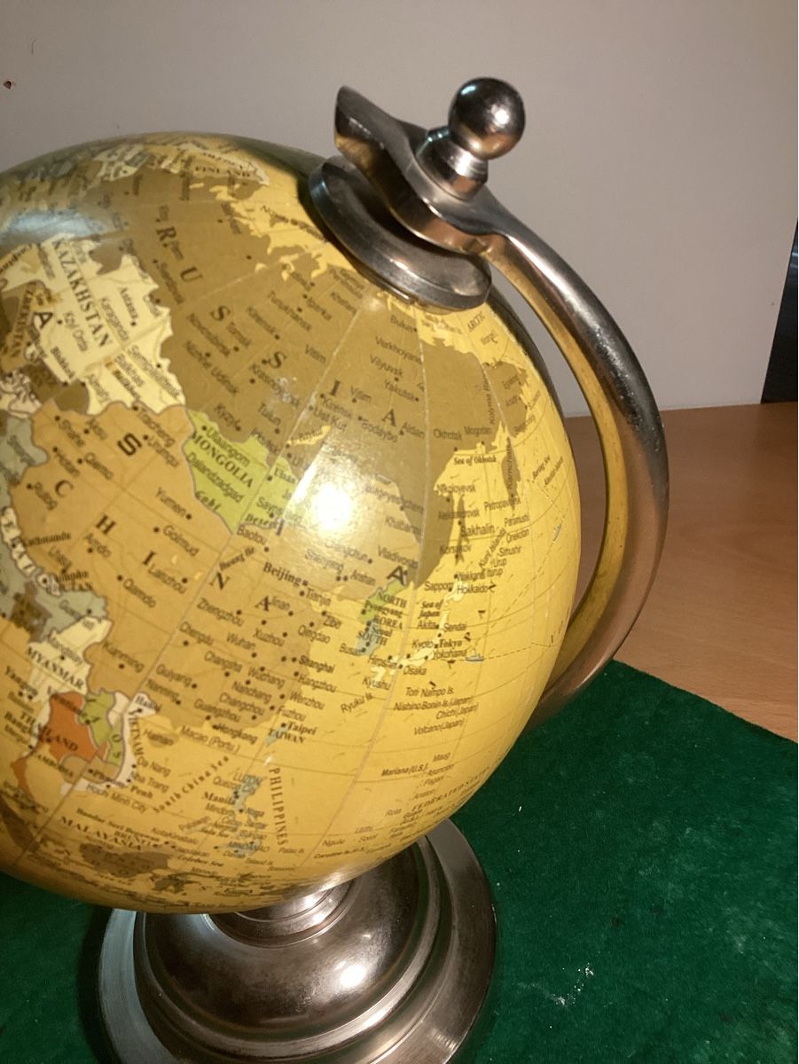 Autres décorations & accessoires: Kleiner Tischglobus – D'occasion à Zuzwil SG par lak_x6f2 3