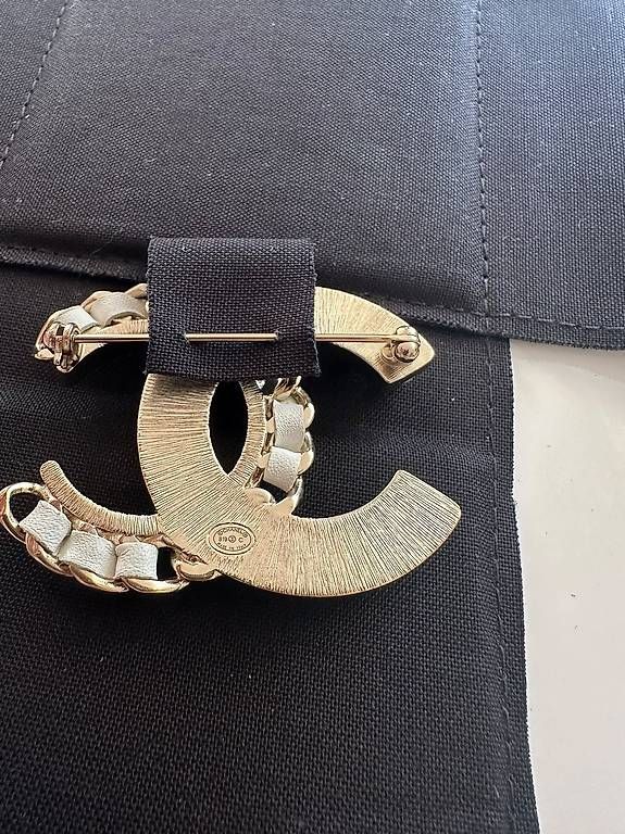 Spille & Fermagli: Brosche Chanel – Usato da Berikon venduto da Roger8965 1