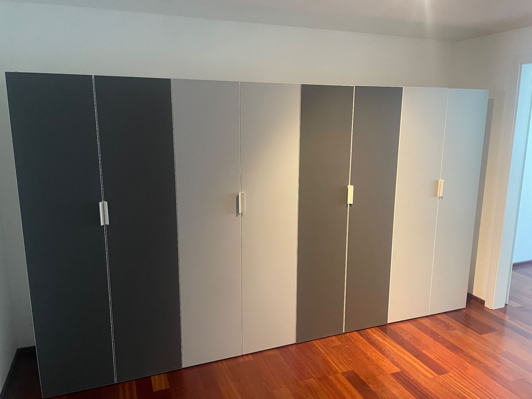 Ikea Armadi: 4 x Schrank IKEA – Usato da Lungern venduto da Scastis 1