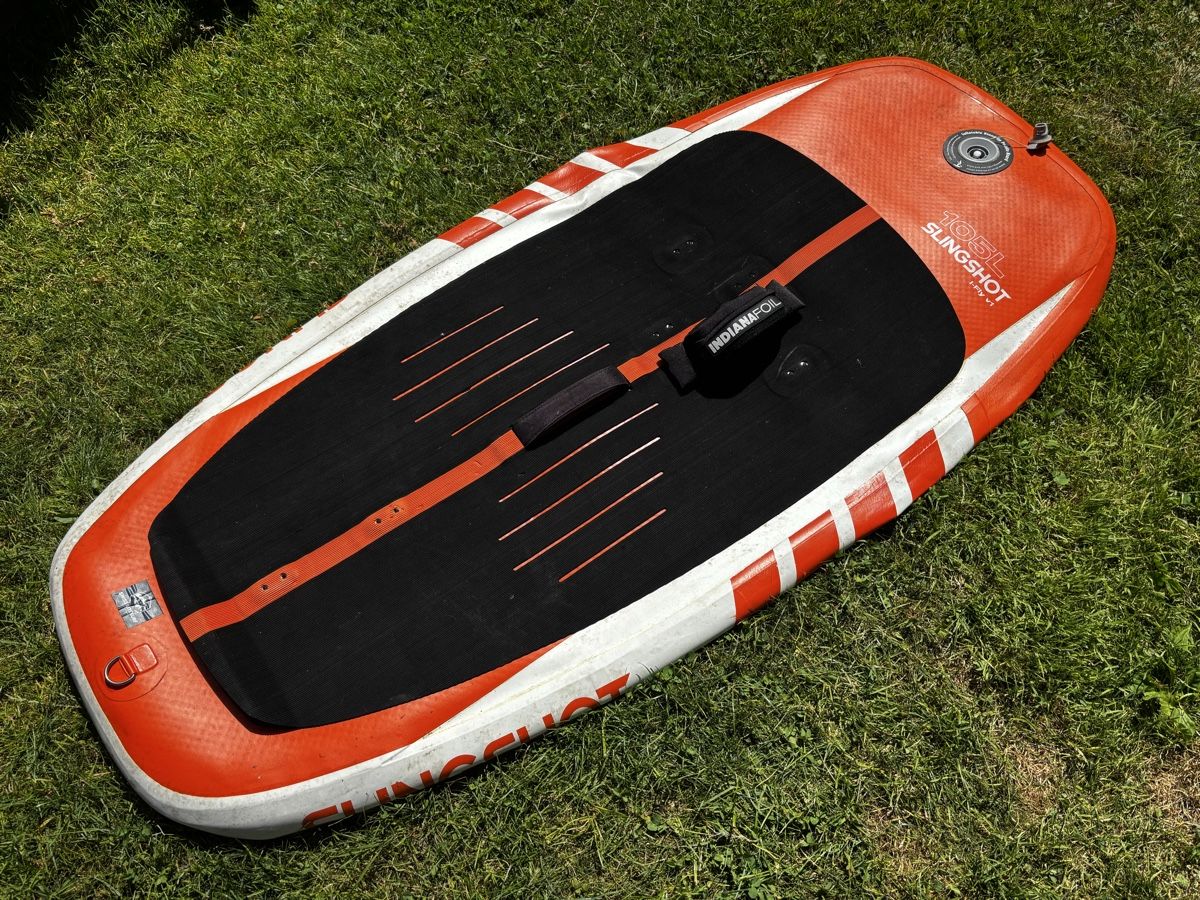 Slingshot Tavole da surf e di nuoto: Slingshot Foilboard 105L – Usato da Luzern venduto da sam.l.