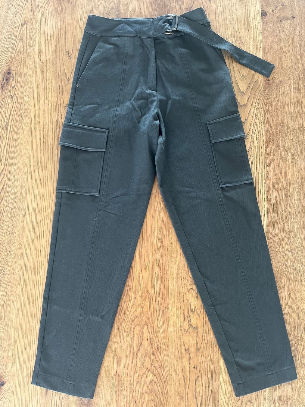 Mos mosh Pantaloni: Mos Mosh Cargohosen Olive – Usato da Stans venduto da valeriamanuela