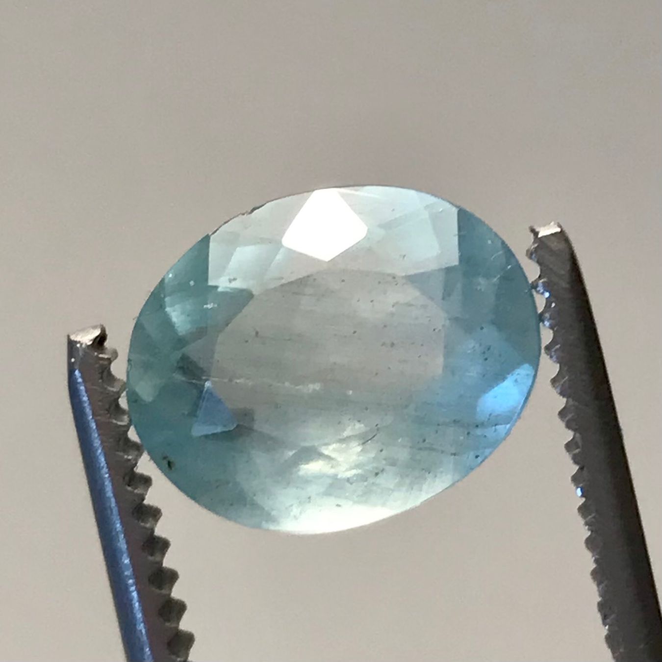 Pietre preziose: Aquamarin Edelstein, 3.2 Karat, milchig hellblau – Nuovo (secondo la descrizione) da Biel venduto da djvalbnc 1