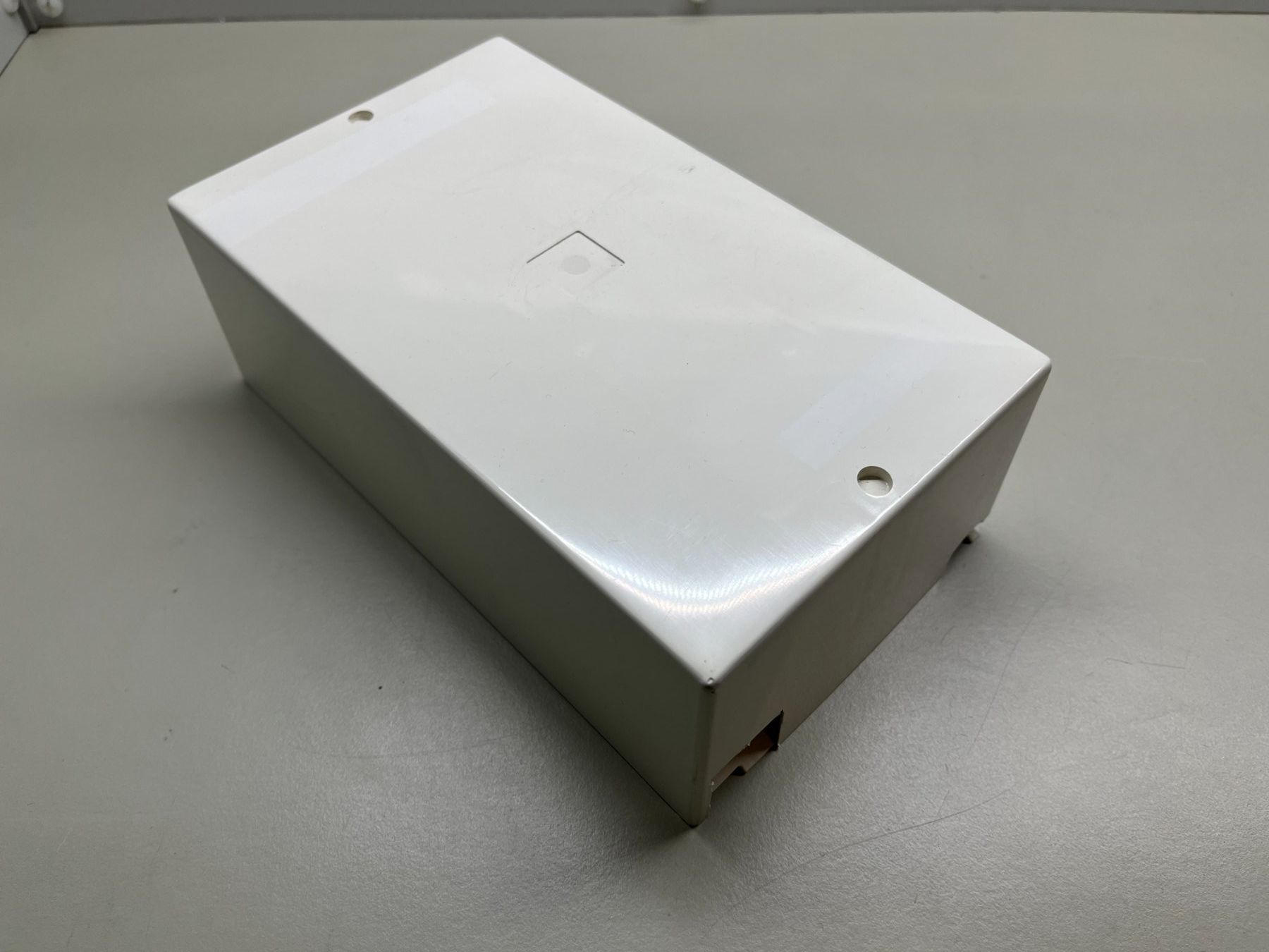 Alimentation électrique: VS83 Abzweigbox R&M – D'occasion à Jenaz par Speedy350 2