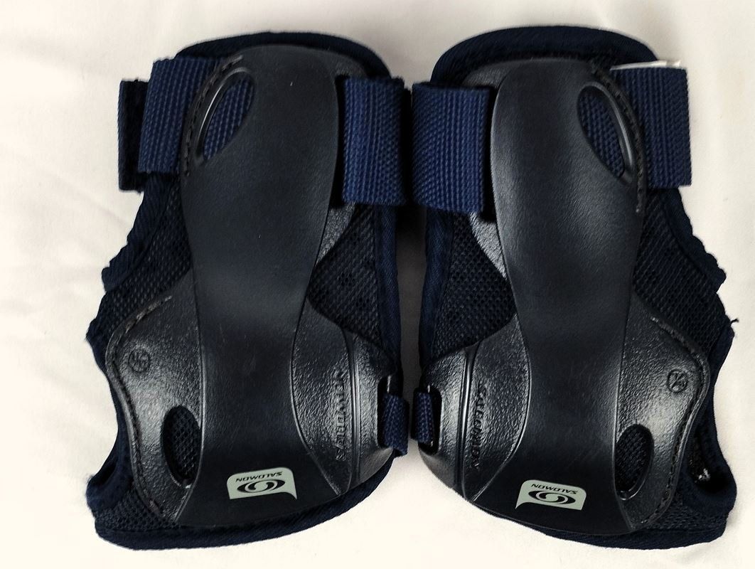 Salomon Protezioni & Imbottiture: SALOMON Inline Schoner 3-er Pack – Usato da Schübelbach venduto da Restwert_Schubelbach 4