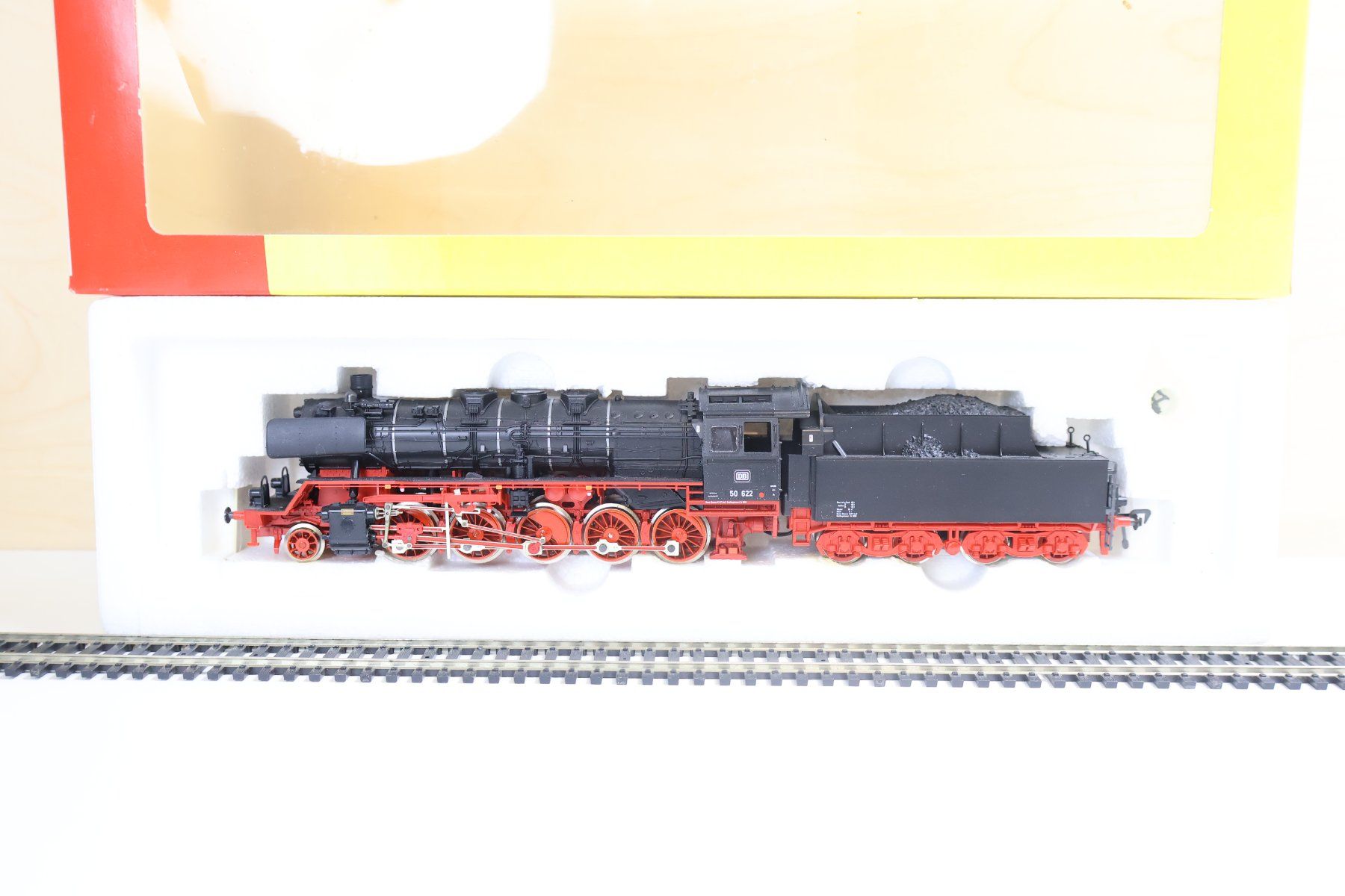 Fleischmann Modelleisenbahnen: Fleischmann grosse Dampflok BR 50 - H0 DC 4805 – Gebraucht aus Winterthur von Monstera 2