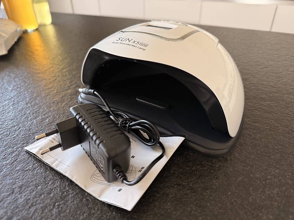 Künstliche Fingernägel: Nagellampe UV/LED – Gebraucht aus Fulenbach von JasmineB87 2