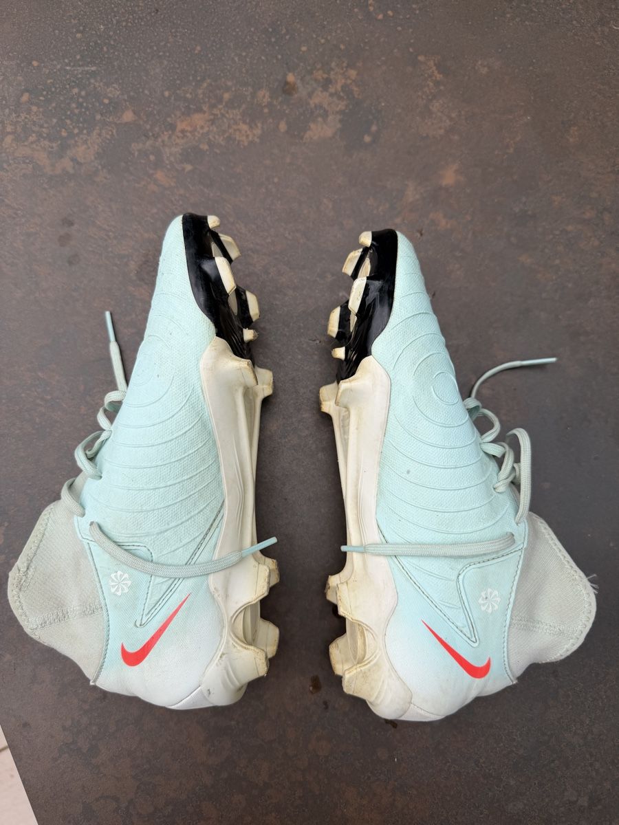 Nike Herrenschuhe: Fussballschuhe Nike Phantom Luna,  Grösse 39 – Gebraucht aus Richterswil von Noelle80 3