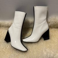 Bottines vernies bicolores pointues, taille 37, comme neuf!