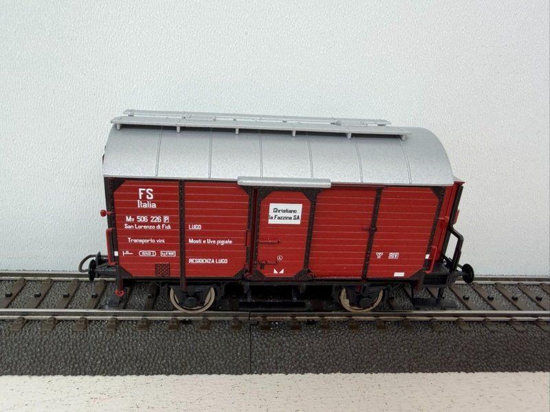 Roco Modelleisenbahnen: Spur H0 Roco 76304 FS Weinkesselwagen – Gebraucht aus Büsserach von ModellbahnDepot 4