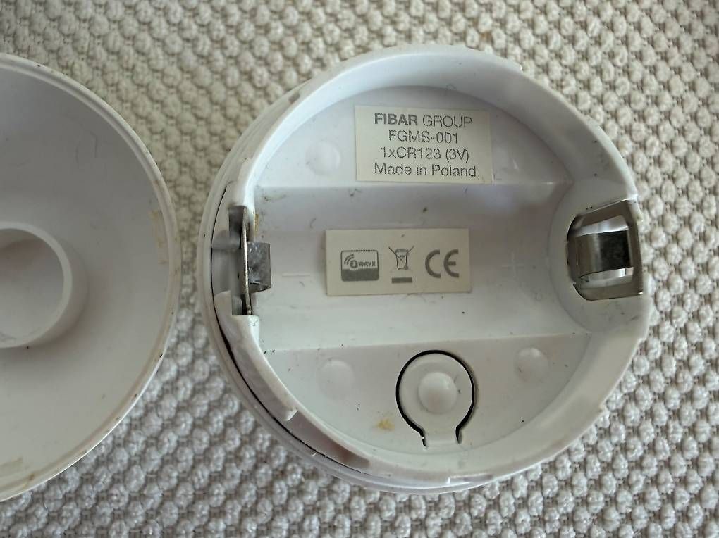 Elektronikbauteile: Domotique - Fibaro - Plusieurs modules - 10CHF / Pièce  – Gebraucht aus Attalens von lpf_pxg6