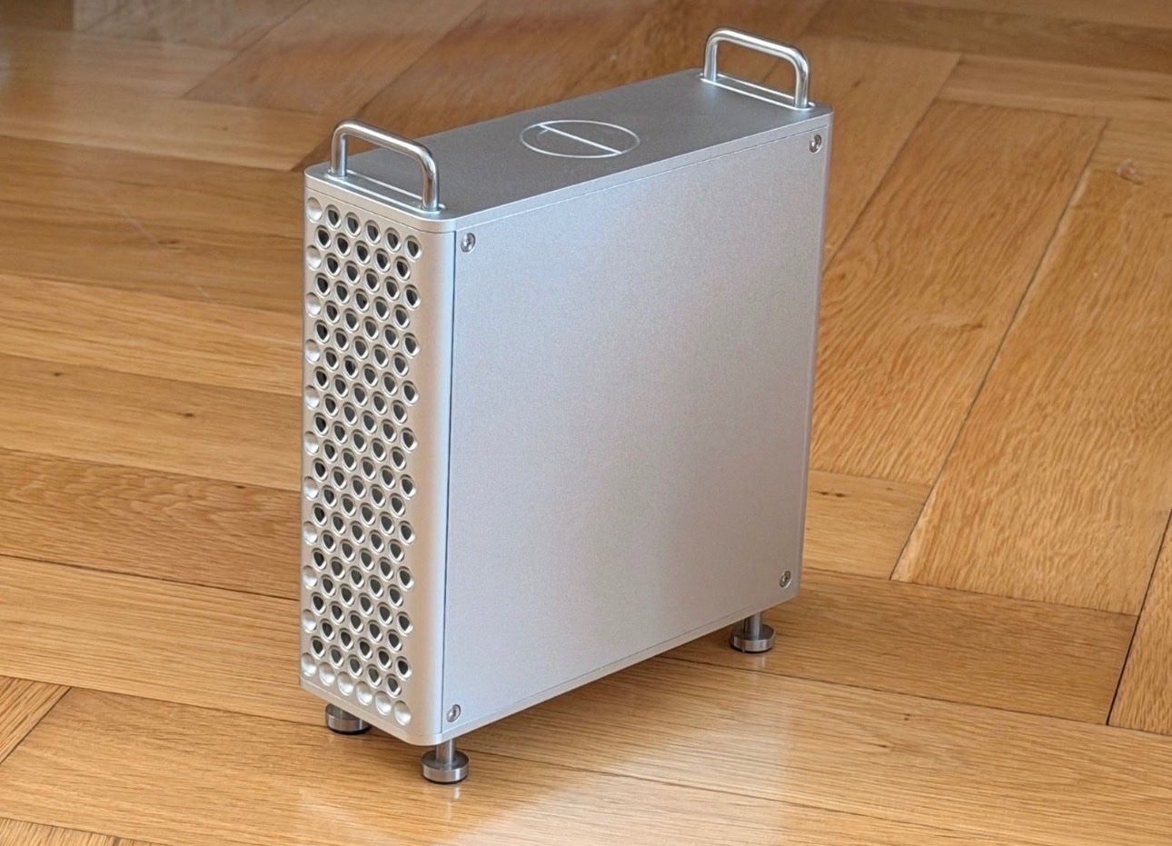 Apple PCs: Apple Mac mini M4 Pro + Mac Pro Case • 64 GB • 2 TB • 10 GB – Gebraucht aus Lyss von smraf 3