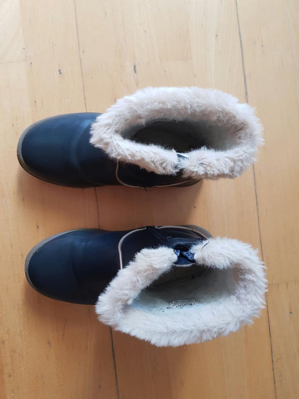 Friboo Chaussures filles: Friboo Stiefelette – D'occasion à Münchenstein par mt25 2