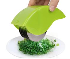 Hachoir à légumes manuel, Tranche rapidement vos herbes !