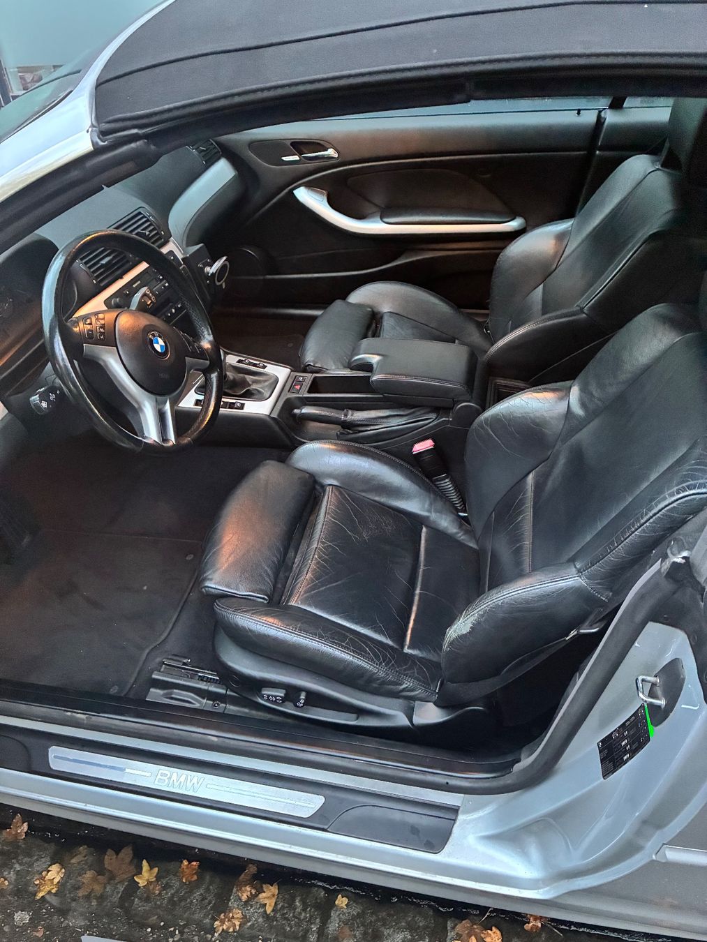 BMW Autos: BMW 325 Ci Cabrio e46 – D'occasion à Windisch par S.O.S 3