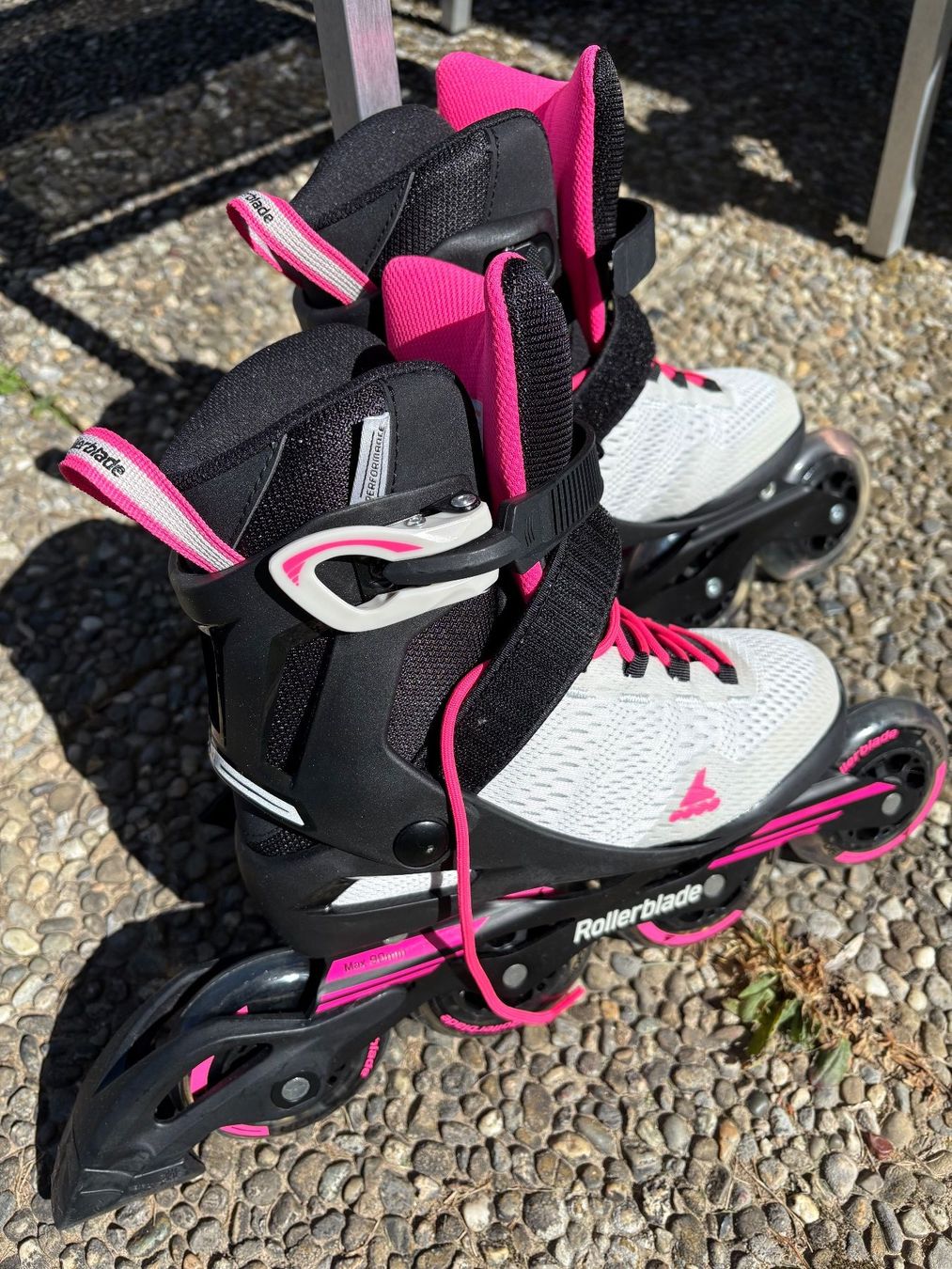 Pattini in linea & Pattini a rotelle: Rollerblade SIRIO 90W Grösse 37 – Nuovo (secondo la descrizione) da Innerberg venduto da Eflying 2