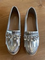 Coole Slippers in Silber