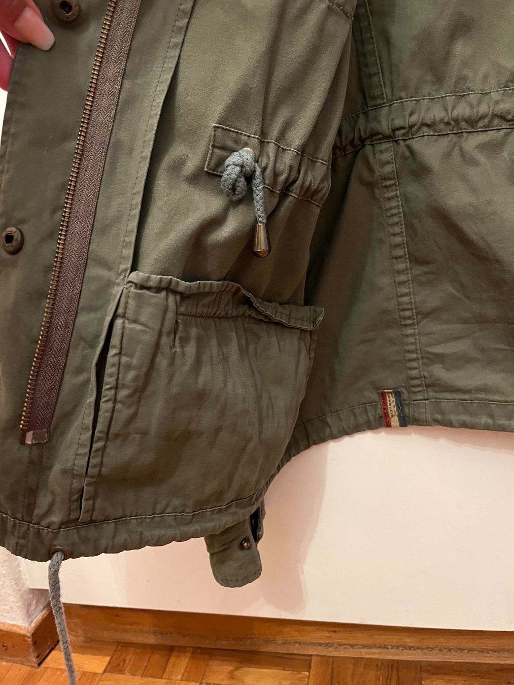 Tommy Hilfiger Giacche: Schöne  Thommy Hilfiger Jacke, olive – Usato da Oetwil an der limmat venduto da Sual 3