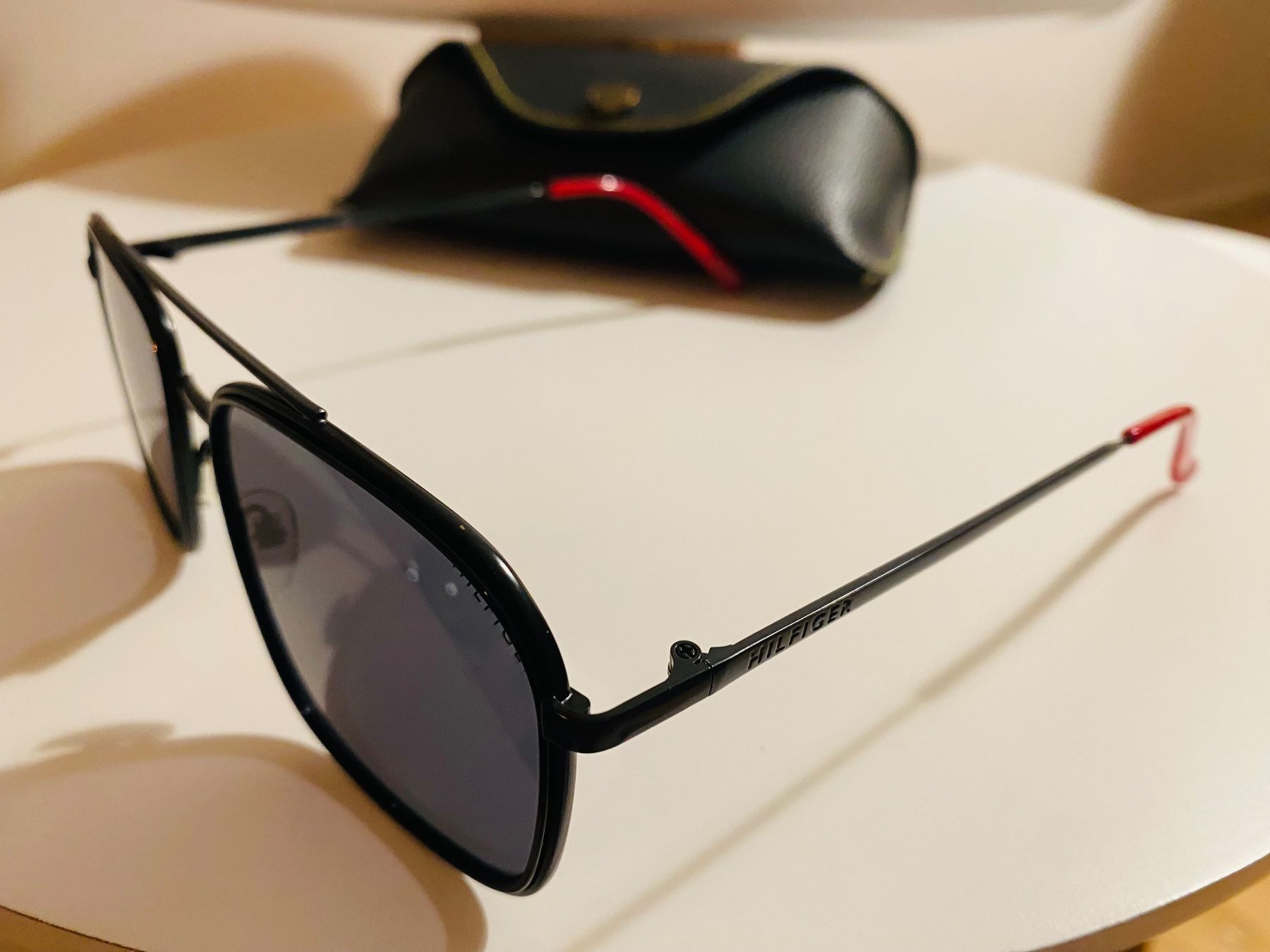 Tommy Hilfiger Occhiali & Lenti: Tommy Hilfiger 57/19 Sonnenbrille – Usato da Zürich venduto da dennisbooker2001 1
