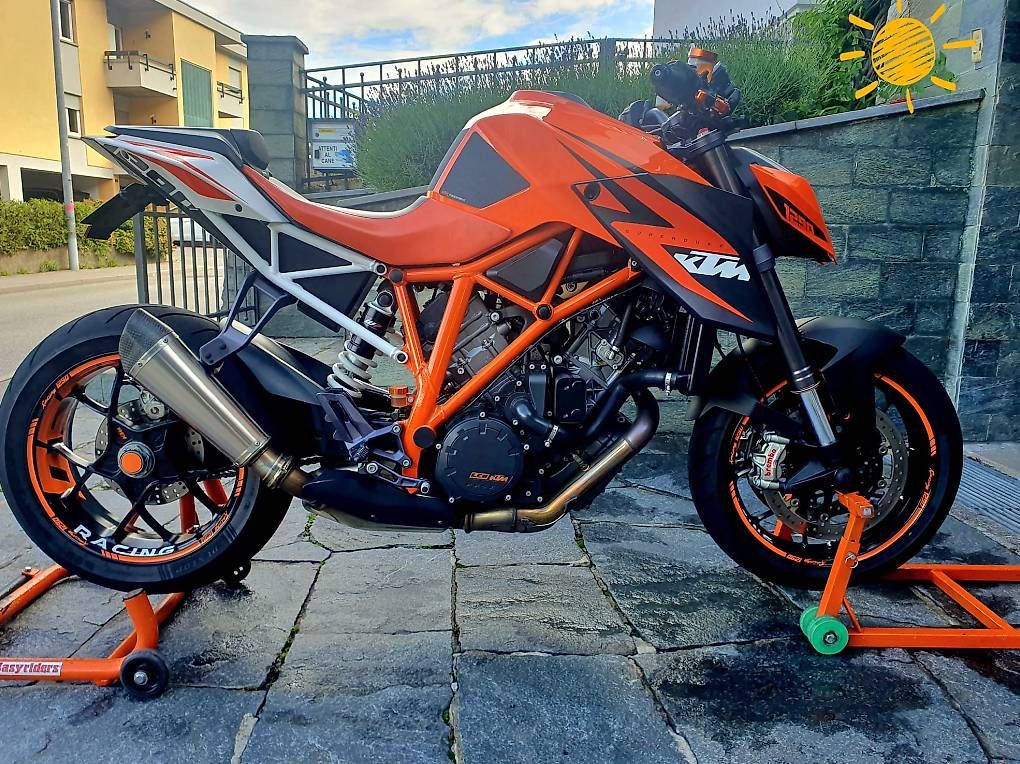 Strada: KTM Superduke 1290R – Usato da Lugano venduto da perinigeo 2