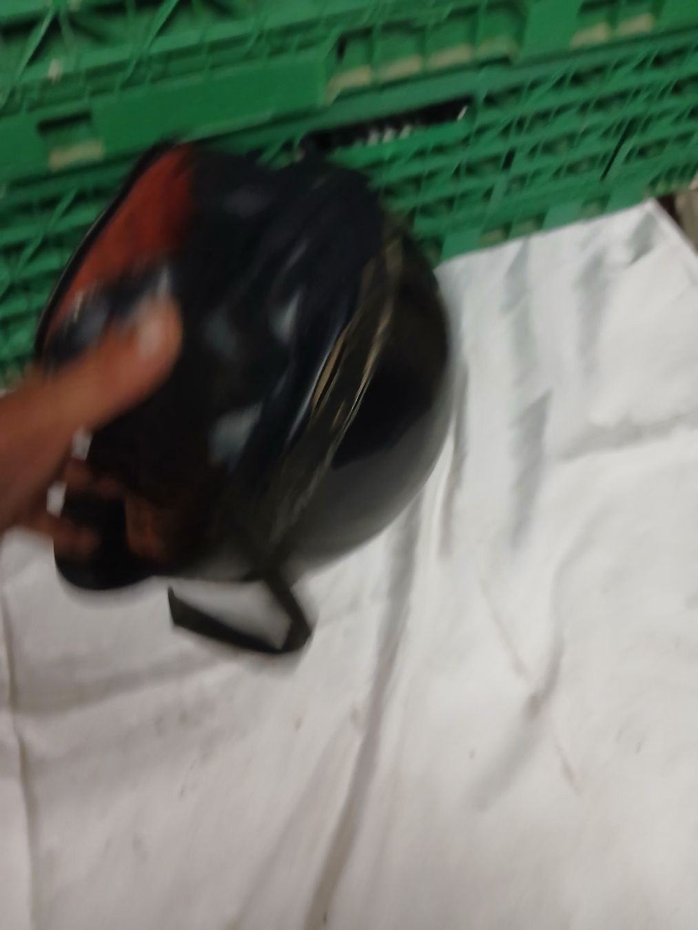 Casques & visières: Motorradhelm Halbschale schwarz gebraucht mit Gebrauchs – D'occasion à Belp par Guadalupe84 2