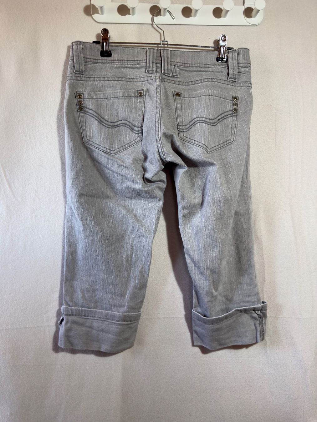 Jeans: Kurze Jeans von Amisu ca Gr. M – Usato da Grosswangen venduto da second_hand_dress 2